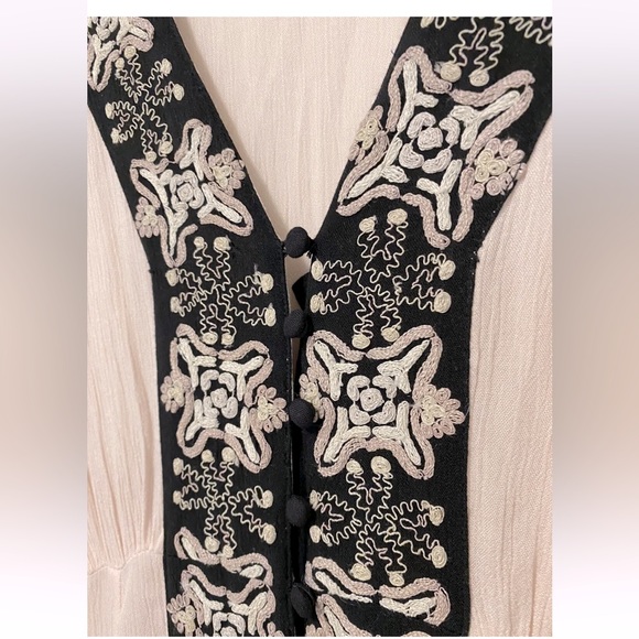 NWOT FREE PEOPLE EMBROIDERED BOHO FESTIVAL DRESS 0/xs - Picture 4 of 10